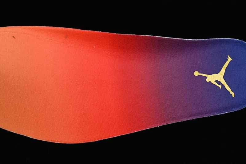 All categories Air Jordan Jordan series basketball shoes Air Jordan 3 J.Balvin x Air Jordan 3 Retro AJ3 Joe 3 rainbow gradient FN0344-901